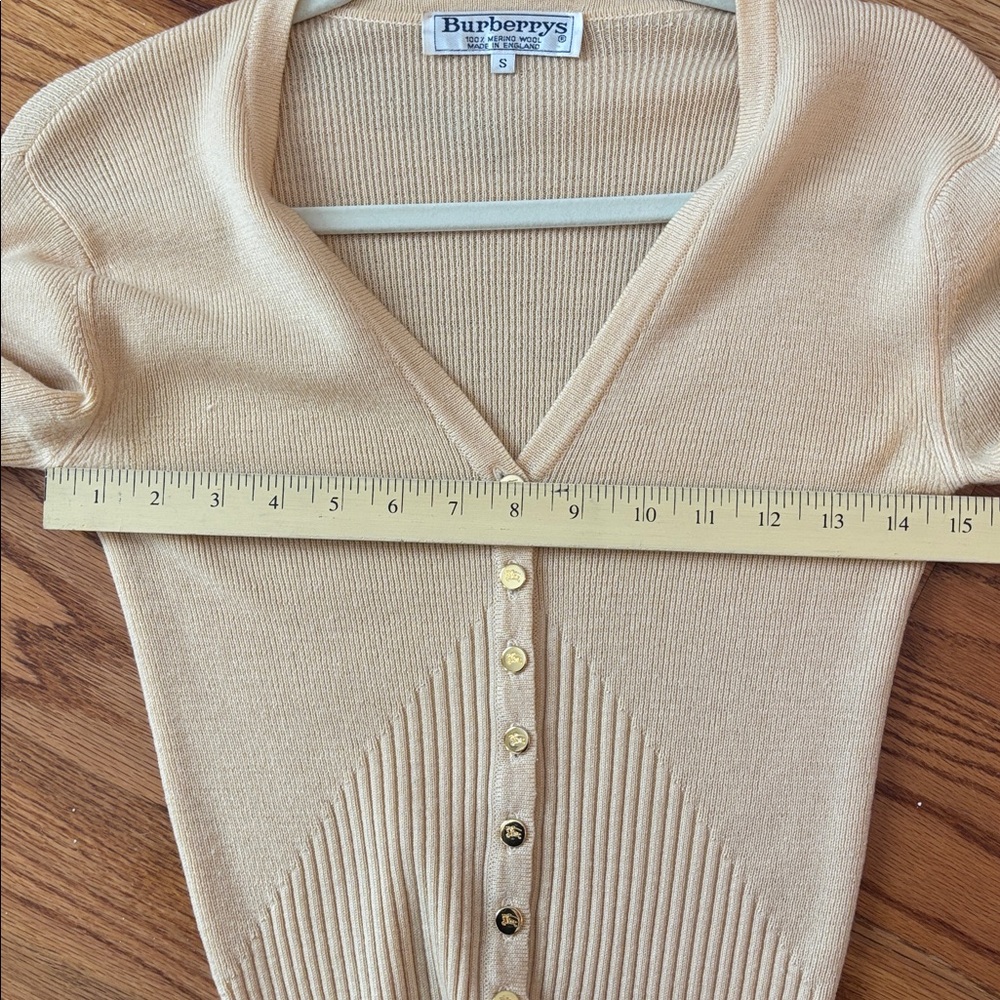 Vintage Burberry Ribbed Wool Cardigan Butter Yellow Tan Women's size Small‎ - Picture 8 of 8